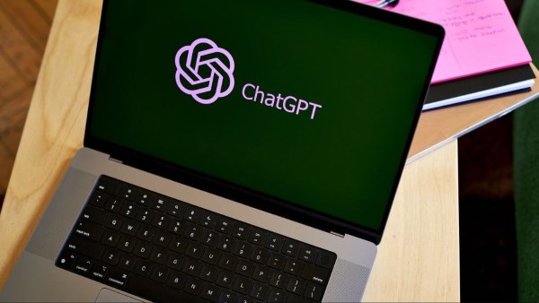 ChatGPT يحل لغز أفلاطون بعد 2400 سنة
