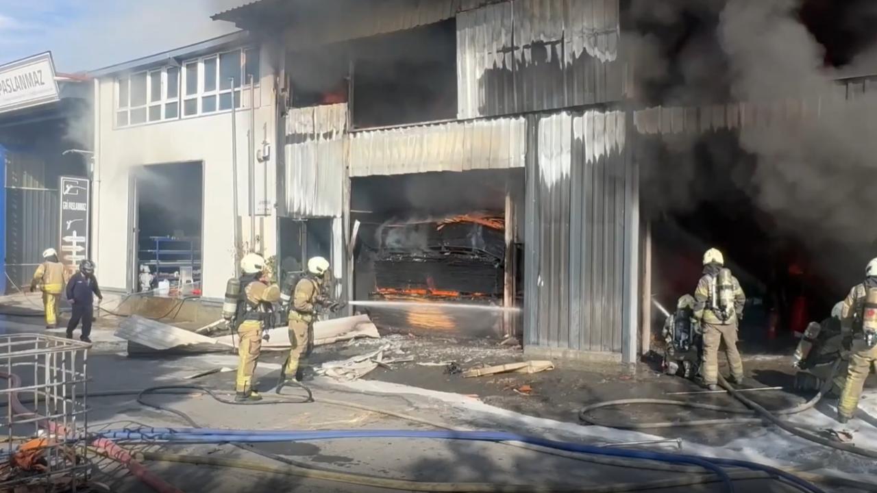 حريق في موقع صناعي بإسطنبول